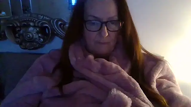 Snapshot of Tillieuk chatting on 4, 2, 2026 Tillieuk online show from 4, 2, 2026