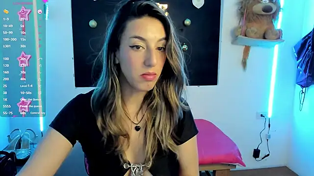 queen-natty online show from 4, 12, 2024