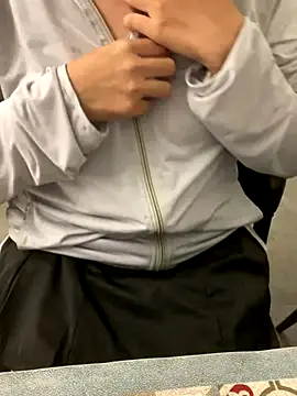 Snapshot of Bella0815 chatting on 4, 12, 2024 Bella0815 online show from 4, 12, 2024