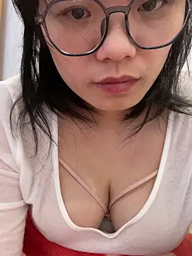 Snapshot of Bella0815 chatting on 27, 12, 2024 Bella0815 online show from 27, 12, 2024