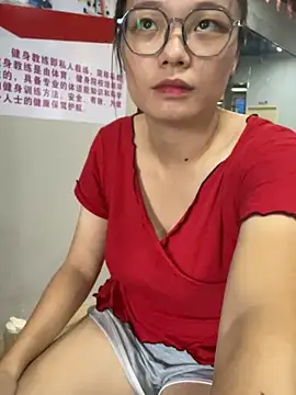 Snapshot of Bella0815 chatting on 14, 9, 2025 Bella0815 online show from 14, 9, 2025