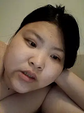 Snapshot of hello098712 chatting on 4, 5, 2026 hello098712 online show from 4, 5, 2026