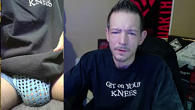 Snapshot of MasterForgedRayy chatting on 1, 1, 2025 MasterForgedRayy online show from 1, 1, 2025