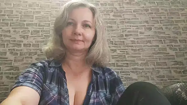 EdithManning online show from 20, 10, 2025