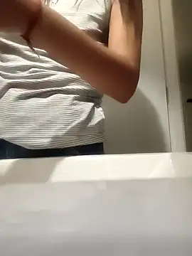 maria lasexy online show from 3, 4, 2026