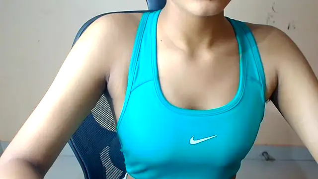 Snapshot of Chandani-Love chatting on 7, 7, 2026 Chandani-Love online show from 7, 7, 2026