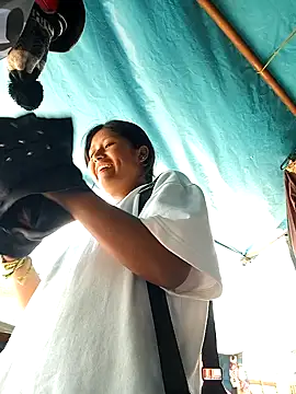 Karol-kamila19 online show from 18, 1, 2025