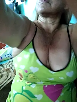 Kasandra Ho online show from 26, 2, 2025