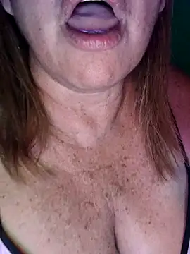 Kasandra Ho online show from 7, 10, 2025