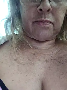 Kasandra Ho online show from 14, 2, 2026