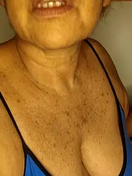 Kasandra Ho online show from 18, 3, 2026