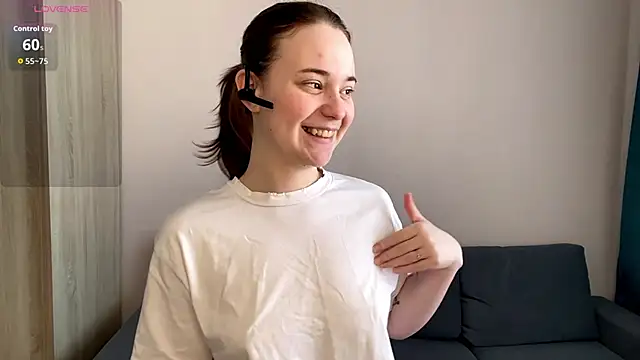 Snapshot of EditaBumford chatting on 22, 4, 2026 EditaBumford online show from 22, 4, 2026