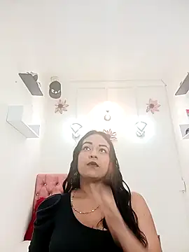 Snapshot of samanthaPuxy chatting on 9, 2, 2025 samanthaPuxy online show from 9, 2, 2025