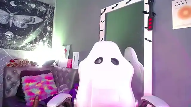 amelierouss online show from 18, 4, 2026