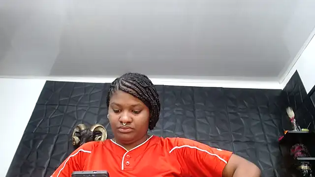 Snapshot of Hanna_Fox_69 chatting on 15, 5, 2026 Hanna Fox 69 online show from 15, 5, 2026