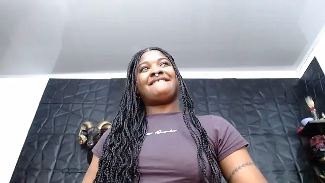 Snapshot of Hanna_Fox_69 chatting on 6, 6, 2026 Hanna Fox 69 online show from 6, 6, 2026
