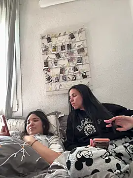 Snapshot of daniniescobarr chatting on 22, 3, 2026 daniniescobarr online show from 22, 3, 2026