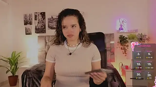 emilyrouxe online show from 17, 7, 2026