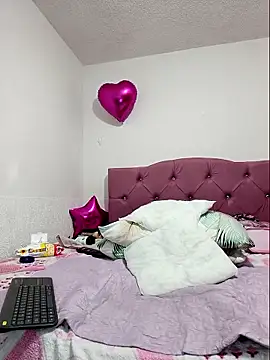 Melinaa-sex online show from 4, 12, 2025