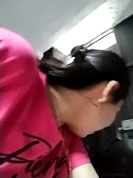 Snapshot of Lucianaferro_ chatting on 12, 9, 2025 Lucianaferro  online show from 12, 9, 2025