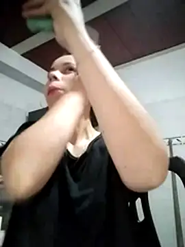 Lucianaferro  online show from 24, 4, 2026