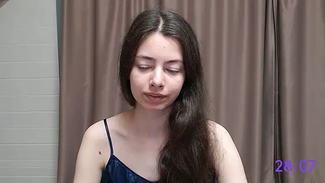Snapshot of sweet_sweet_angel chatting on 28, 7, 2026 sweet sweet angel online show from 28, 7, 2026