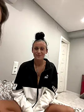 Snapshot of SweNatasha chatting on 2, 12, 2024 SweNatasha online show from 2, 12, 2024