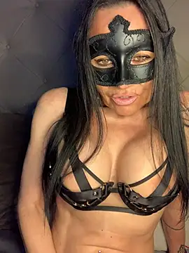 Snapshot of vicvictoriax chatting on 4, 3, 2025 vicvictoriax online show from 4, 3, 2025