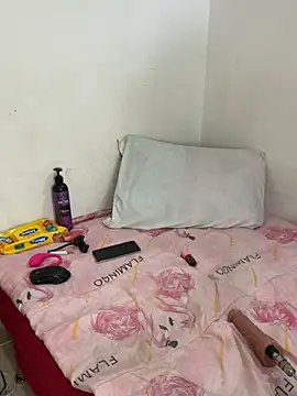 paisitahot1975 online show from 6, 3, 2026