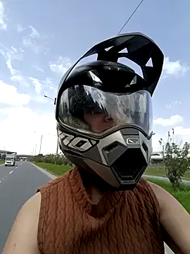 your red rose  online show from 16, 12, 2024