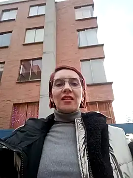 your red rose  online show from 18, 12, 2024