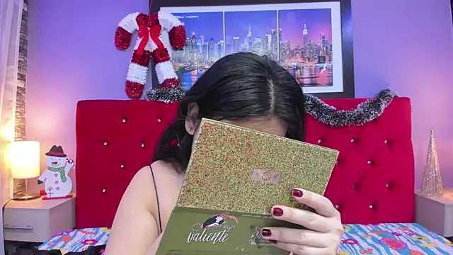 Snapshot of AbbyJonhs chatting on 4, 12, 2024 AbbyJonhs online show from 4, 12, 2024