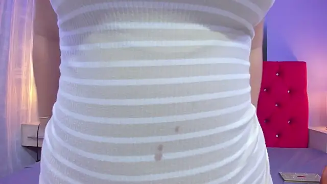 Snapshot of AbbyJonhs chatting on 11, 1, 2025 AbbyJonhs online show from 11, 1, 2025