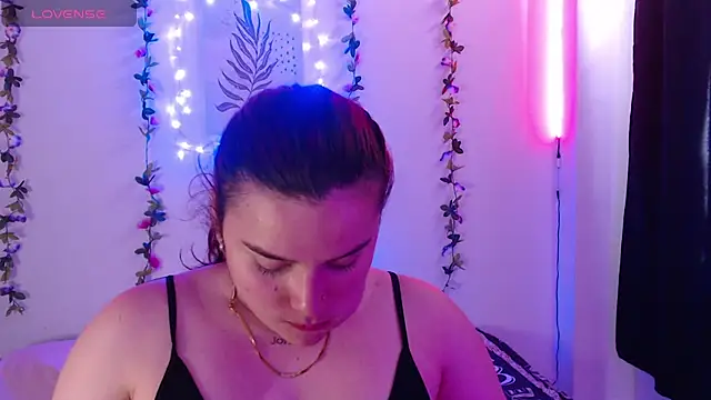 Nika 1  online show from 5, 2, 2025