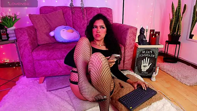 Snapshot of Sara_Jhonson chatting on 15, 5, 2026 Sara Jhonson online show from 15, 5, 2026