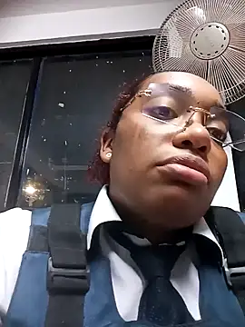 Cinnamon-Skin online show from 6, 12, 2024