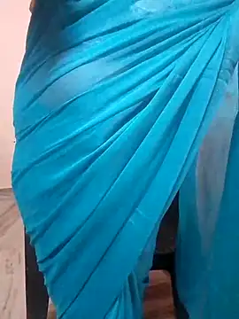 Snapshot of sneha_telugu_girl chatting on 8, 11, 2025 sneha telugu girl online show from 8, 11, 2025