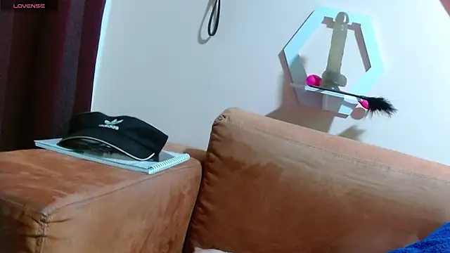 Snapshot of Latinnboy82 chatting on 9, 4, 2026 Latinnboy82 online show from 9, 4, 2026