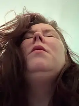 Snapshot of Viola_SassyX chatting on 1, 3, 2025 Viola SassyX online show from 1, 3, 2025