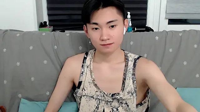 Miram Yu online show from 4, 1, 2025