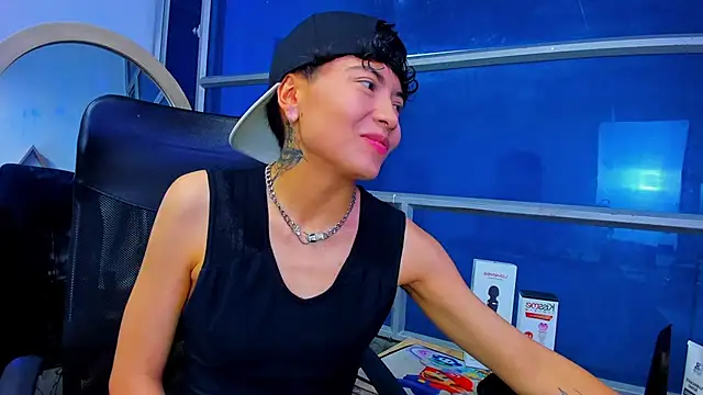 Im Mathias online show from 30, 11, 2025