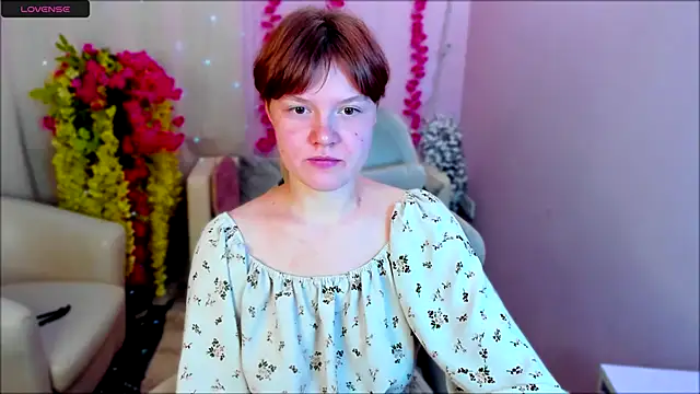 Snapshot of DreamyLuna chatting on 19, 9, 2025 DreamyLuna online show from 19, 9, 2025