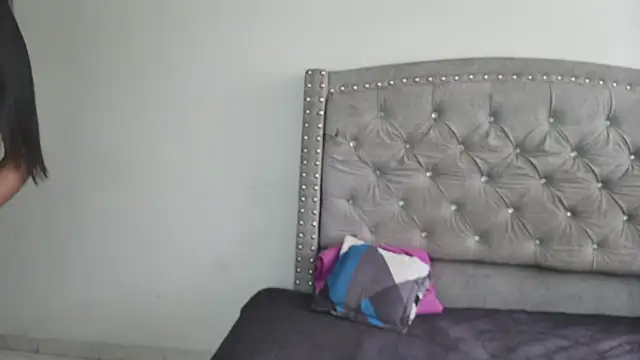 Nesuko kamado  online show from 30, 10, 2025