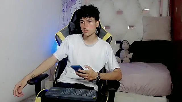 johnny cagee online show from 15, 1, 2026