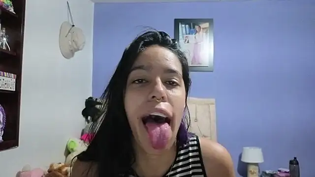 stephania t online show from 11, 7, 2026