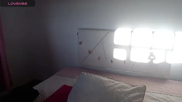 Snapshot of julz_03 chatting on 27, 11, 2025 julz 03 online show from 27, 11, 2025