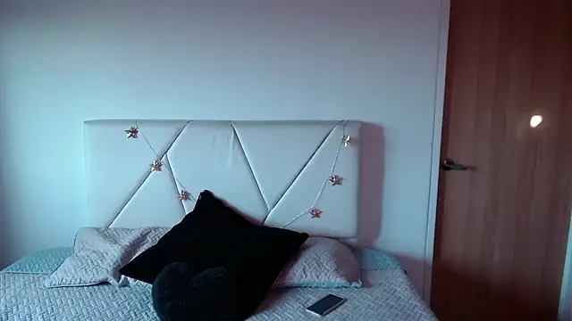 Snapshot of julz_03 chatting on 29, 11, 2025 julz 03 online show from 29, 11, 2025