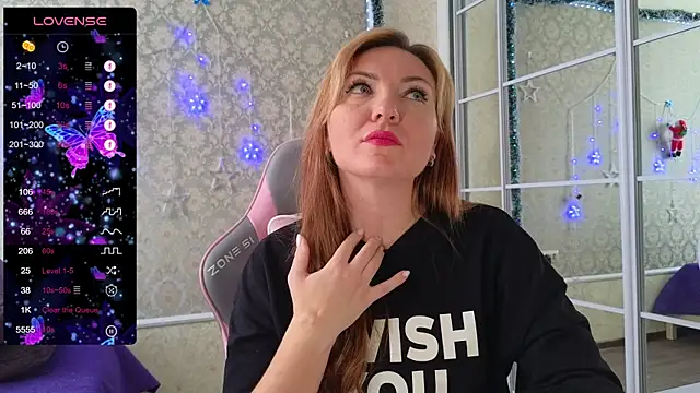 Snapshot of -DIVORA- chatting on 5, 1, 2025 -DIVORA- online show from 5, 1, 2025