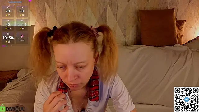 Snapshot of Michelle_Blond chatting on 17, 6, 2026 Michelle Blond online show from 17, 6, 2026