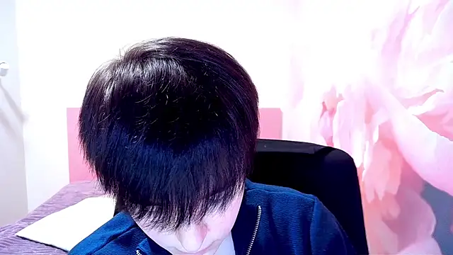 EmiliaYours online show from 28, 12, 2024